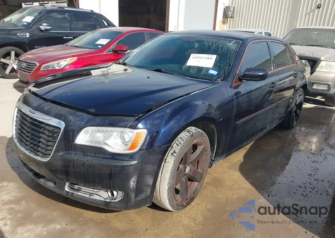 2011 Chrysler 300 из США, поврежденный, VIN 2C3CA4CG8BH572723